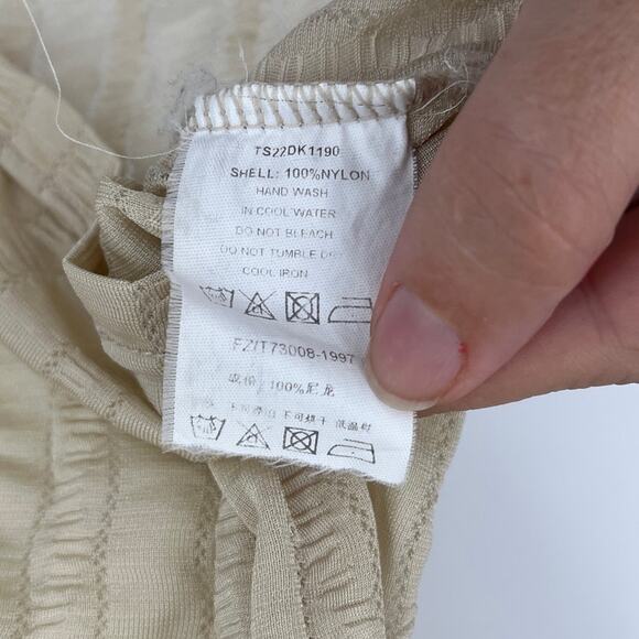 Y2K DekoZ Fur Trim Womens Top Sz 2 Preppy V-Neck Minimalist Cottage Neutral Cozy - Picture 8 of 8